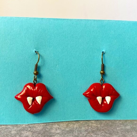 Vampire's Kiss Polymer Clay Dangly Earrings Small - Picture 1 of 5